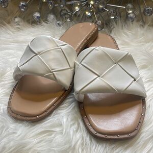 NWOT ZBY 
Women's Braided Mule Sandal💋